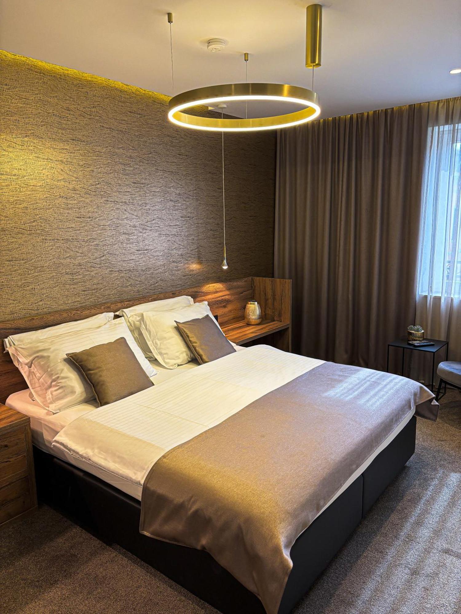 Calma Luxury Rooms Сплит Экстерьер фото